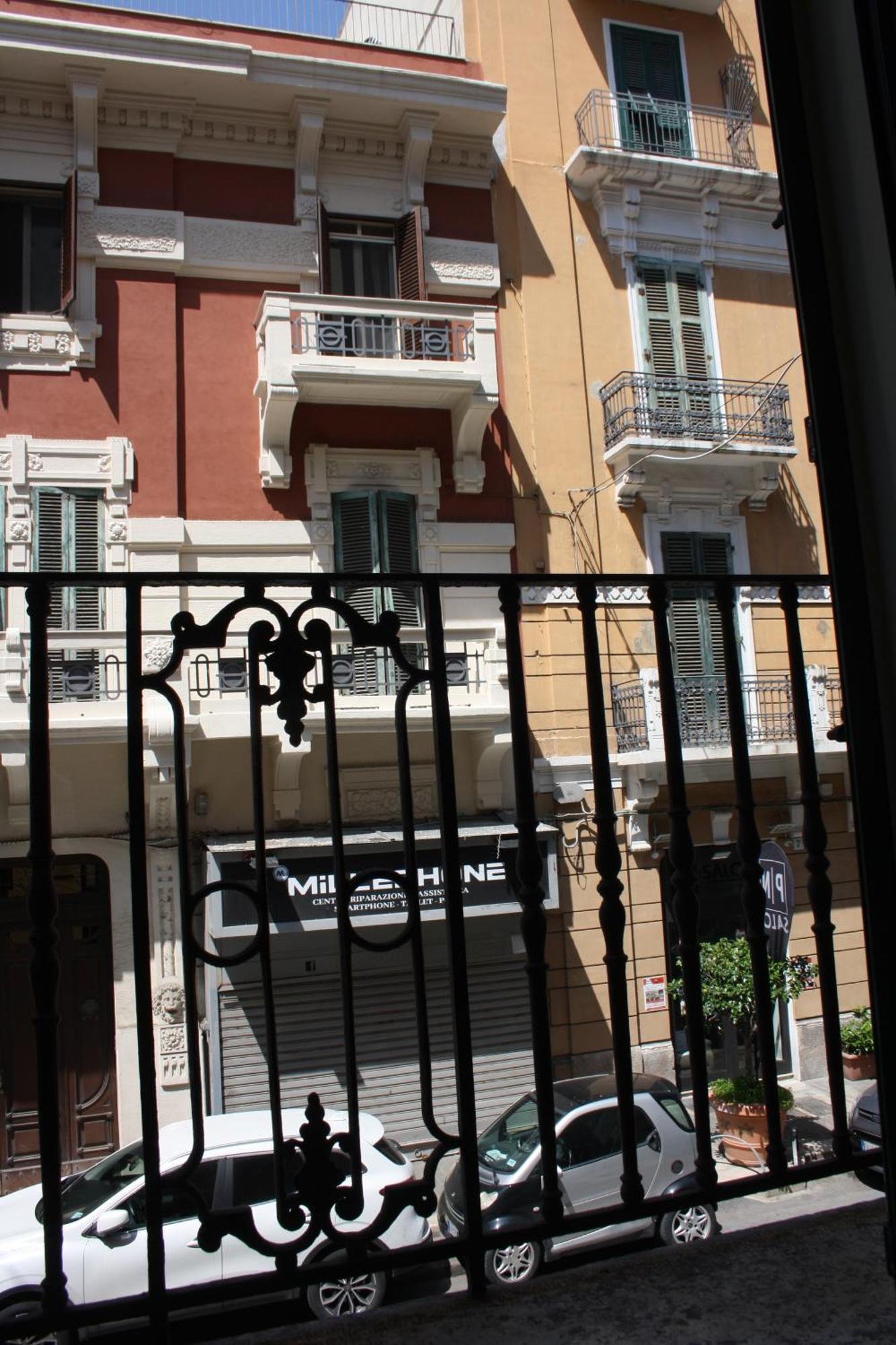 Stefano'S Apartment Bari Exterior foto